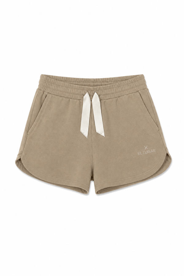 El Lugar Woman Short