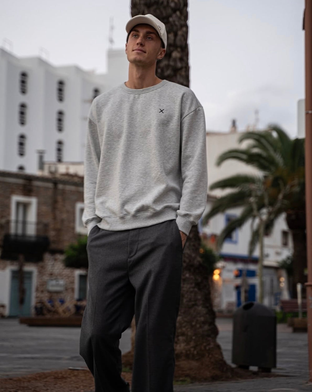 El Lugar Sweater – Grey Melange